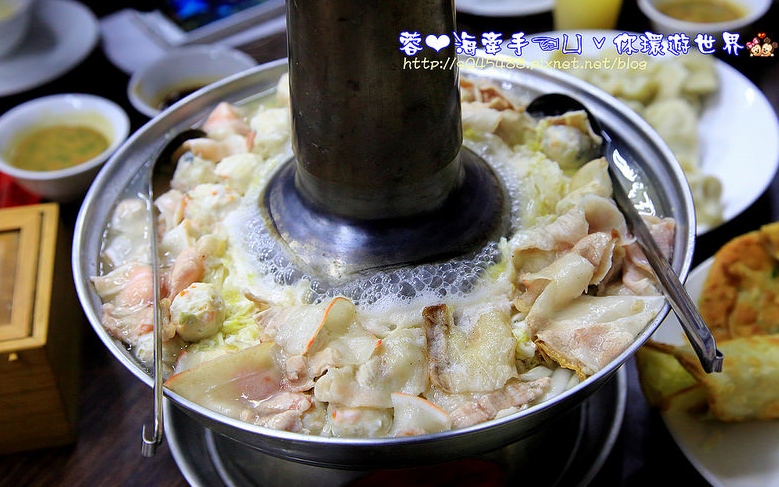 「劉家酸菜白肉鍋(中正堂本館)」Blog遊記的精采圖片